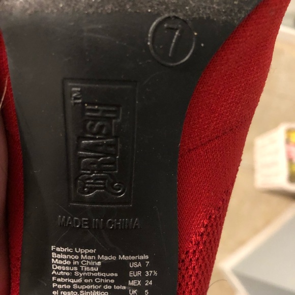 Red heels - Picture 3 of 3